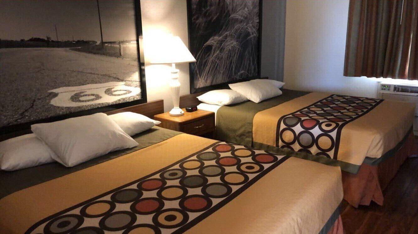 道奇城速8汽车旅馆 外观 照片